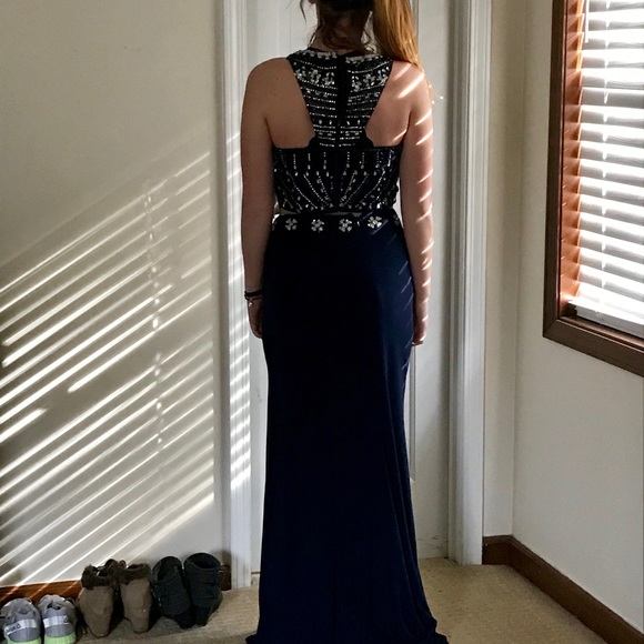 Homecoming or prom dress - Picture 4 of 4